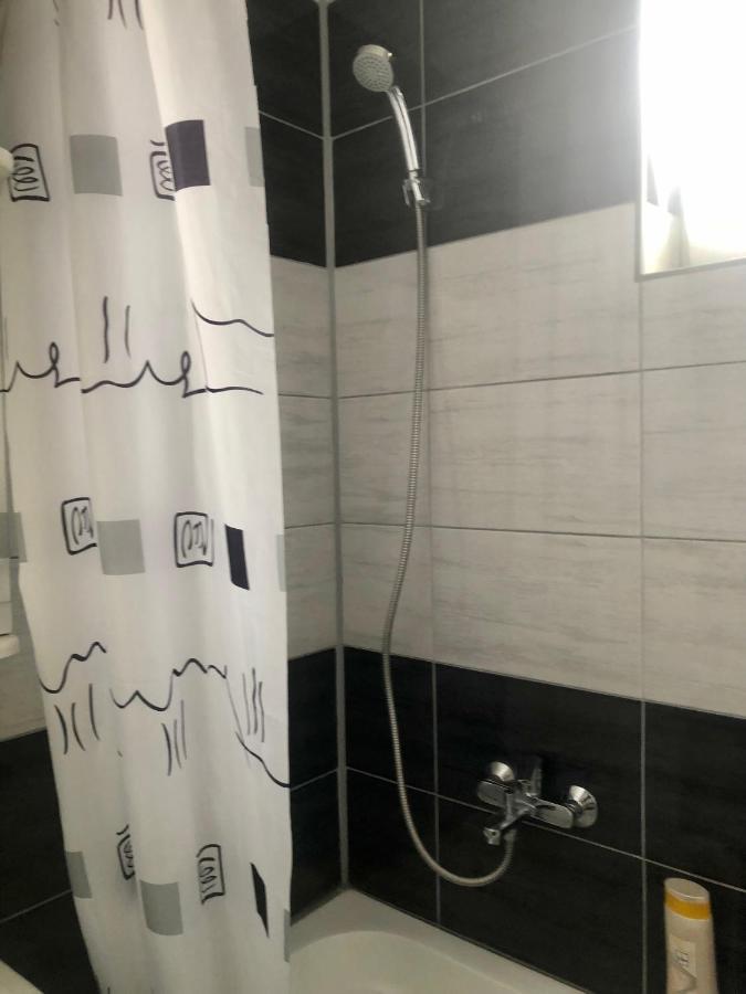 Centre Apartment *